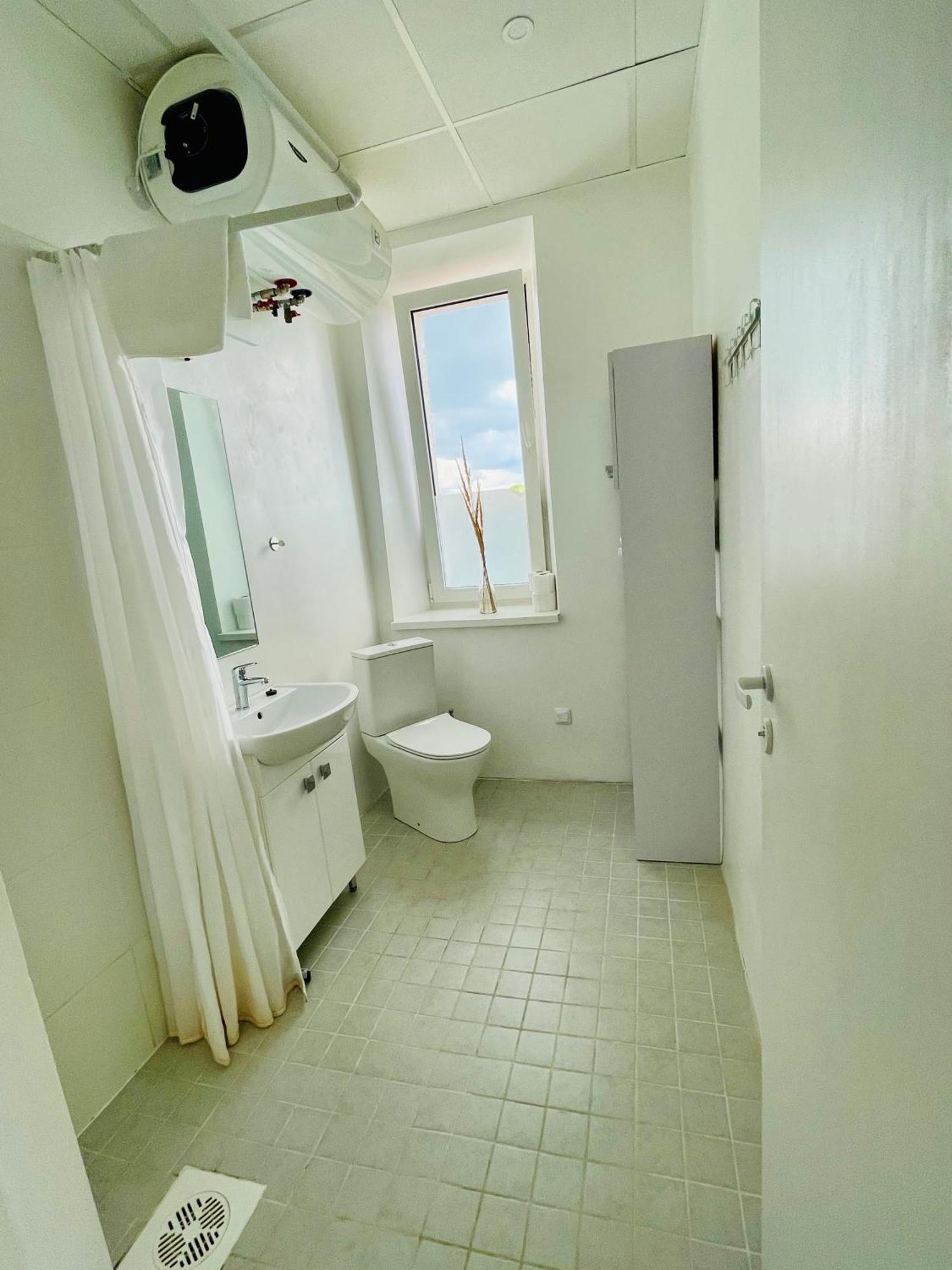 Endla Hostel Ja Apartamendid ฮัปซาลู ภายนอก รูปภาพ